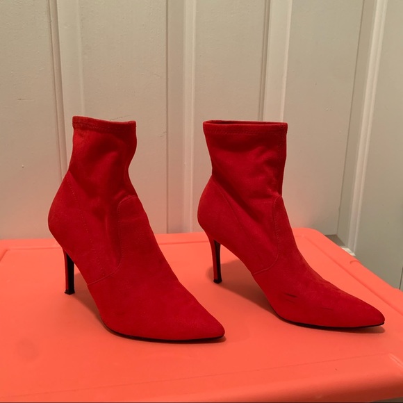 Red heel boots - Picture 2 of 6